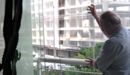 Técnico trabalhando